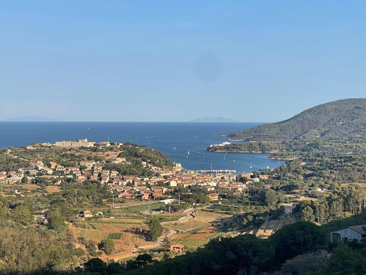 Aria Di Collina - Isola D'Elba Lägenhet Porto Azzurro Exteriör bild