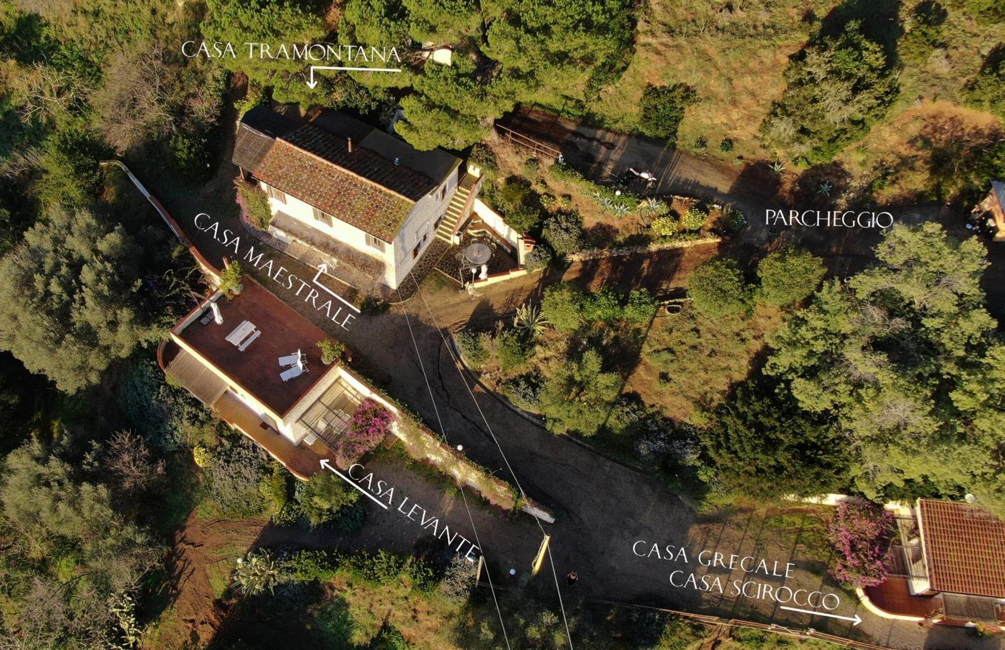 Aria Di Collina - Isola D'Elba Lägenhet Porto Azzurro Exteriör bild